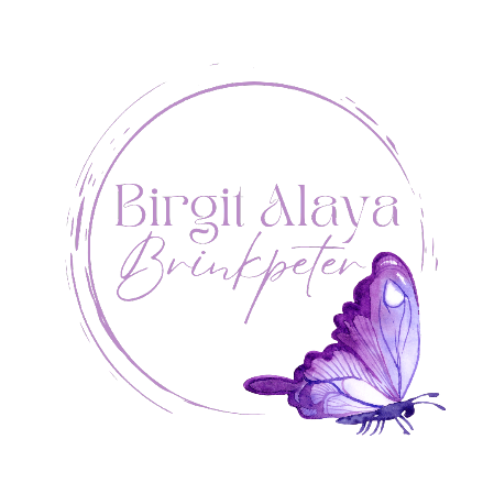 round  Logo with  lilac butterfly and name Birgit Alaya Brinkpeter
